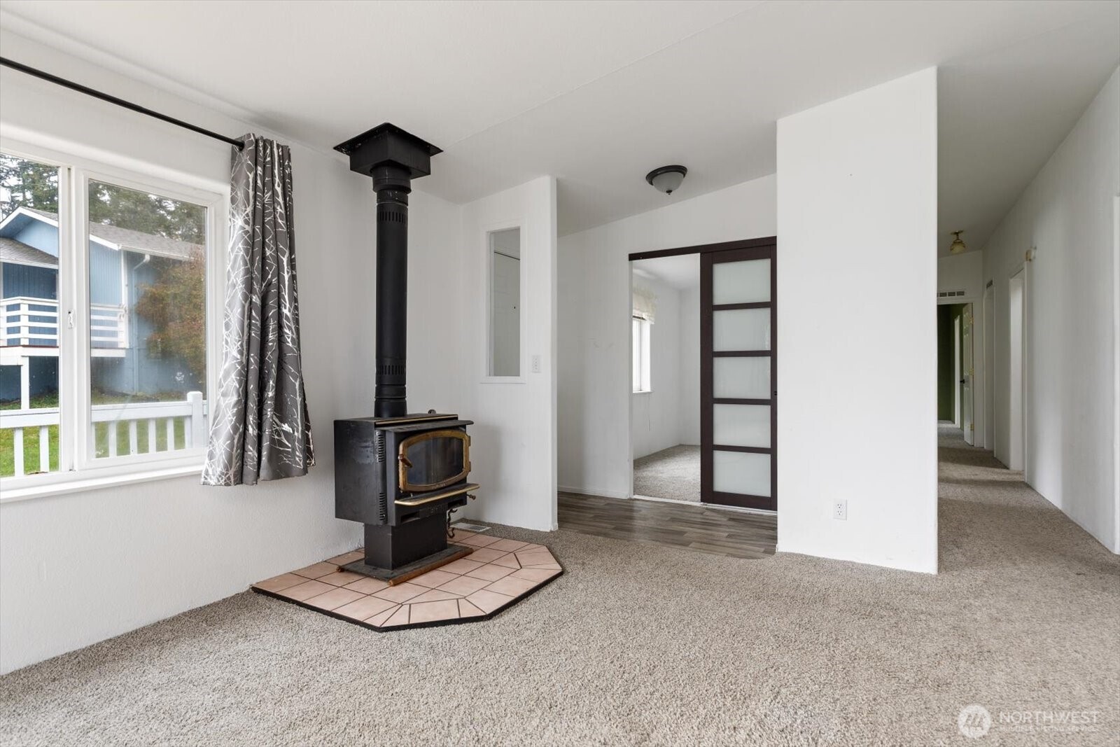 99 E Morris Road , Coupeville, WA 98239