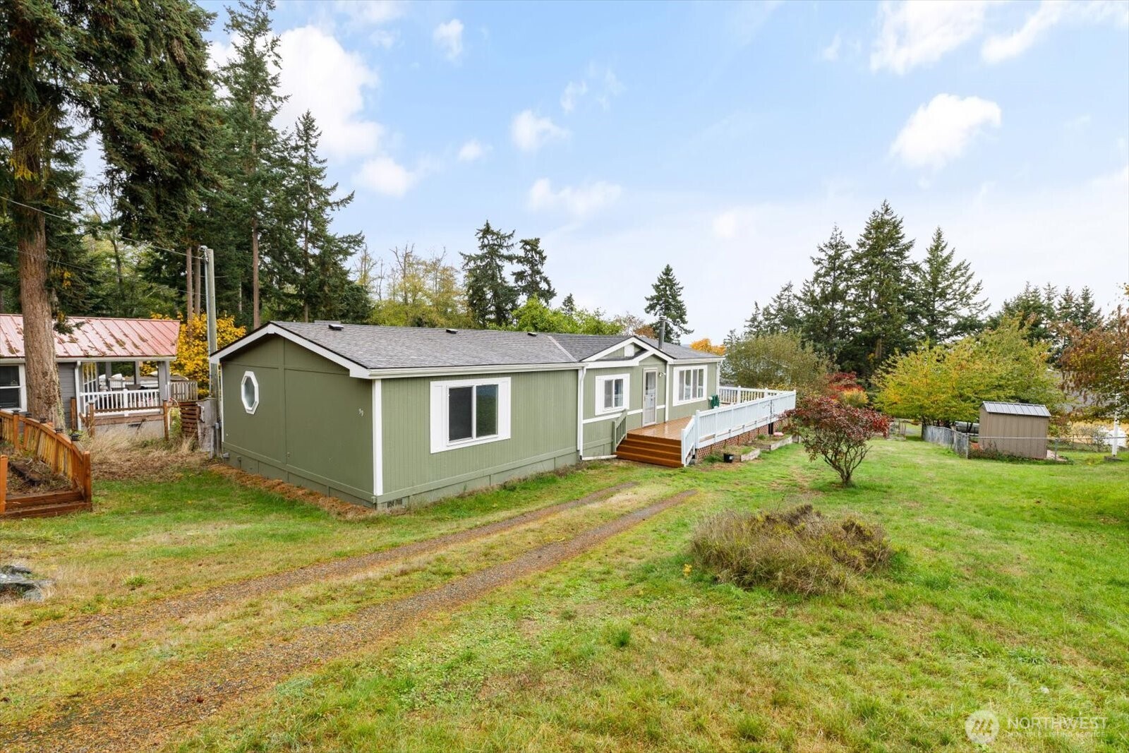 99 E Morris Road , Coupeville, WA 98239