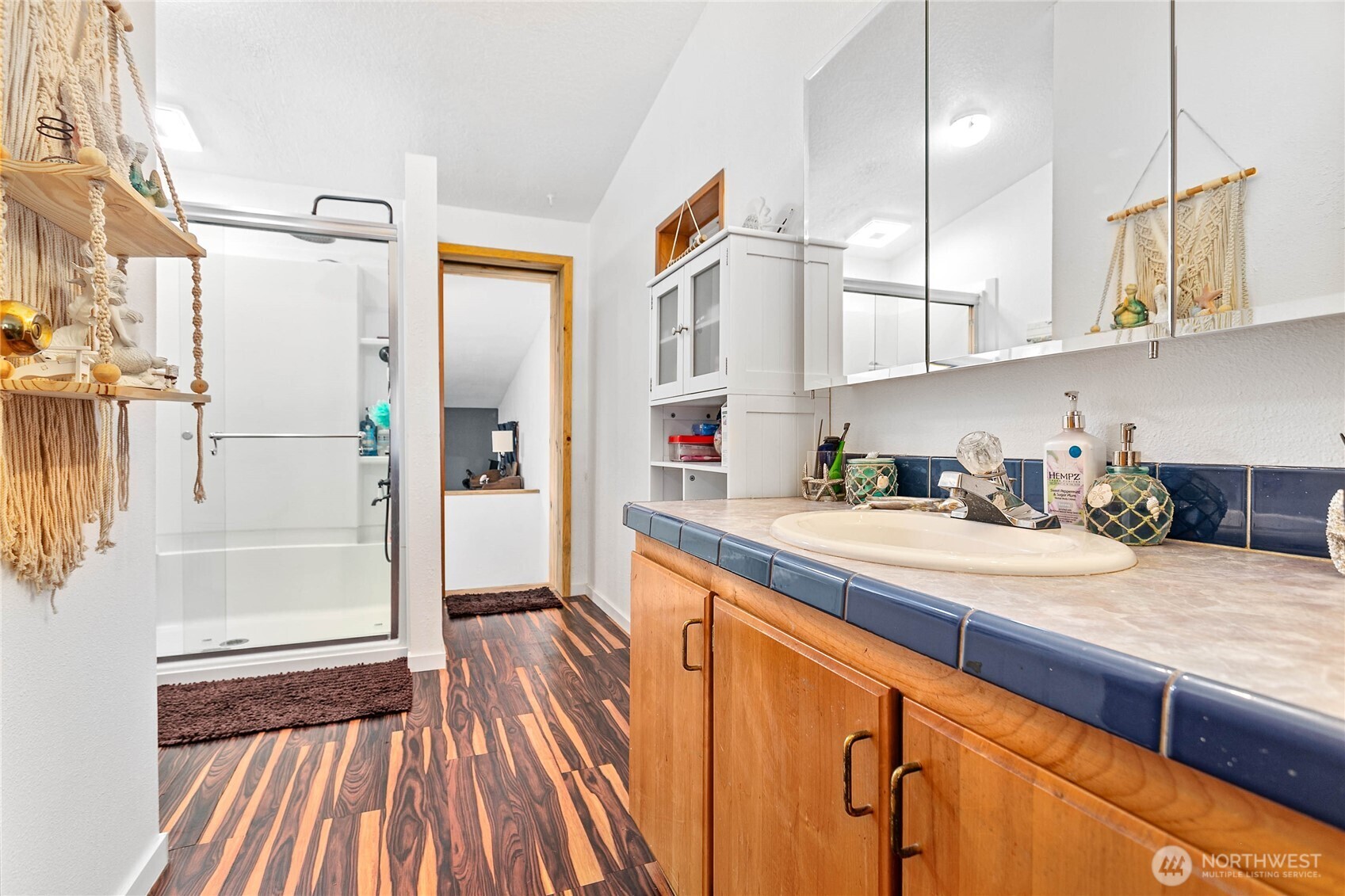 172 Sprague Valley Drive , Maple Falls, WA 98266