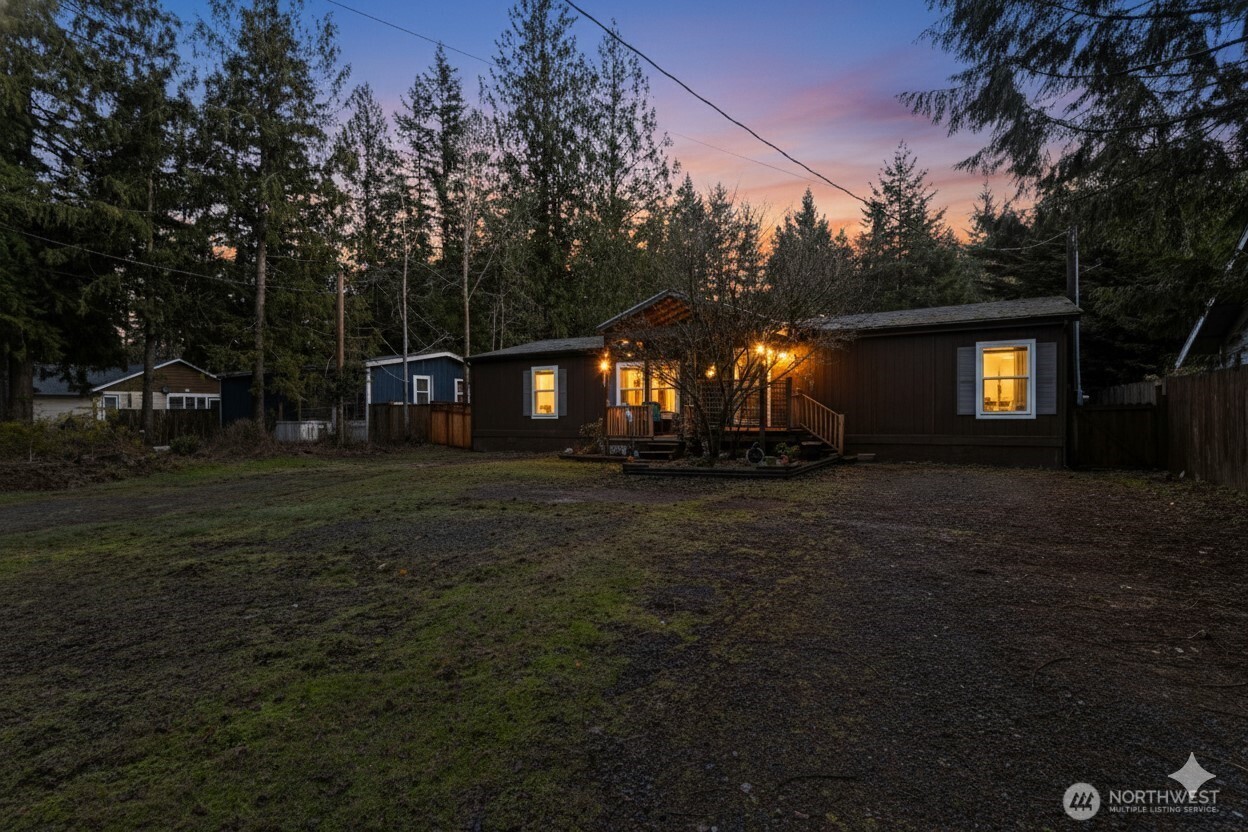 172 Sprague Valley Drive , Maple Falls, WA 98266