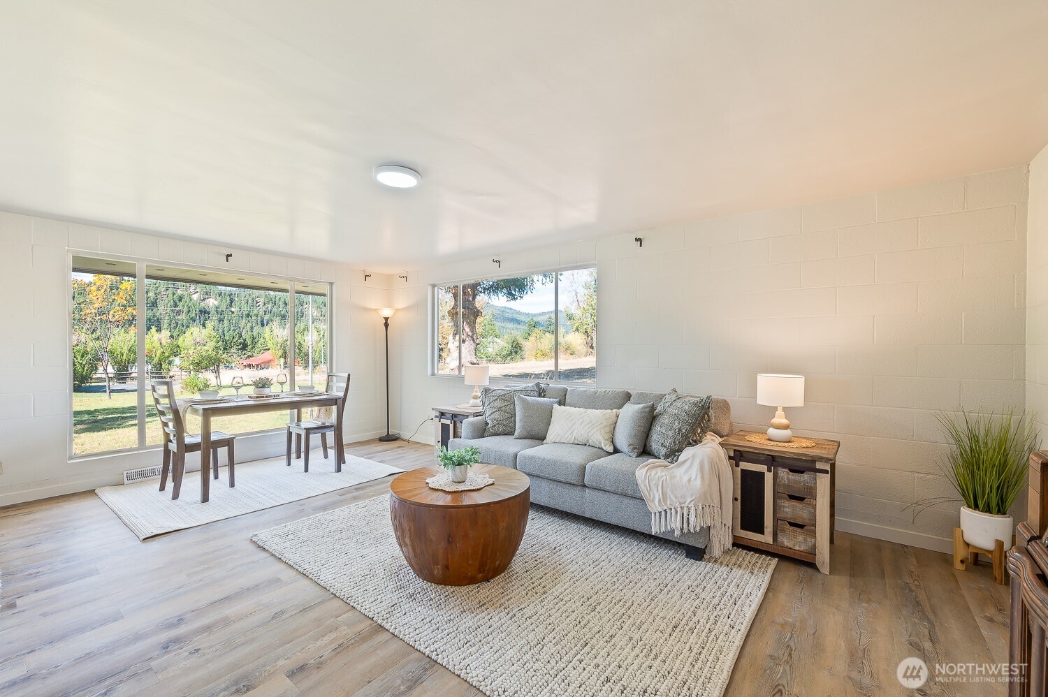 18451 Camp 12 Rd , Leavenworth, WA 98826