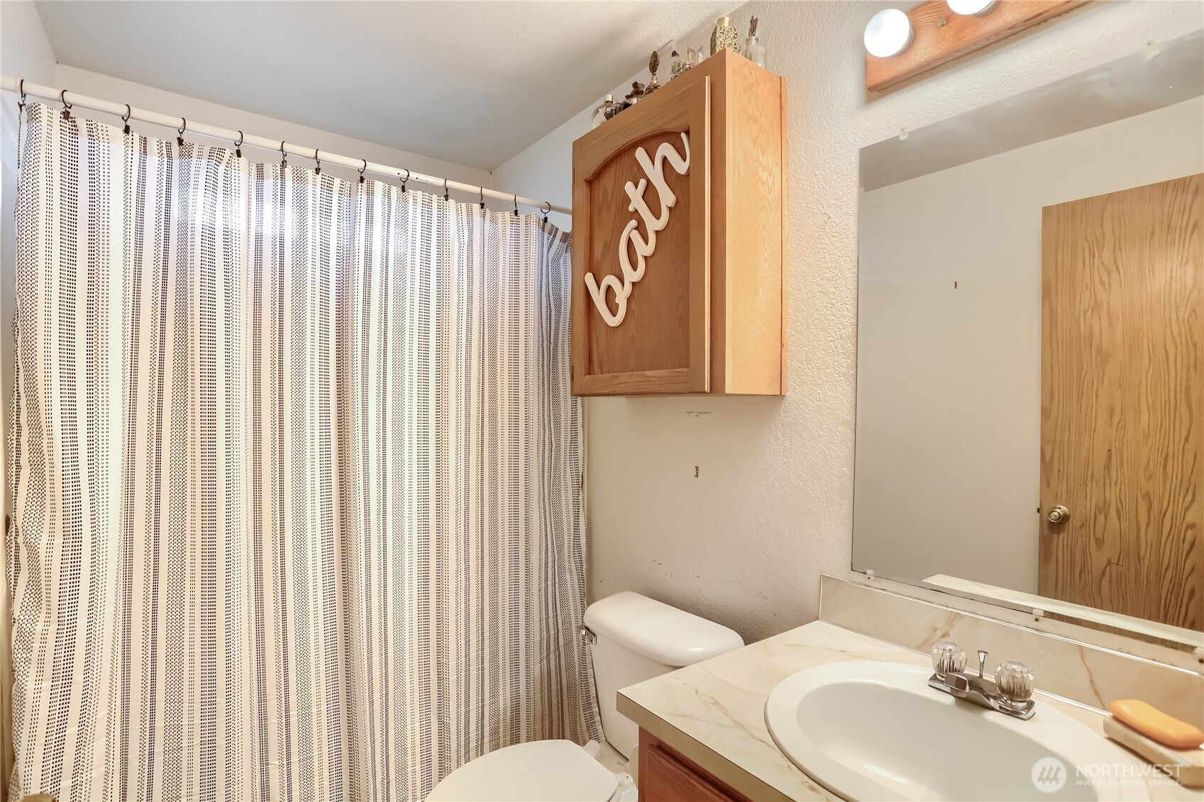1002 Columbia Avenue ##2, Marysville, WA 98270
