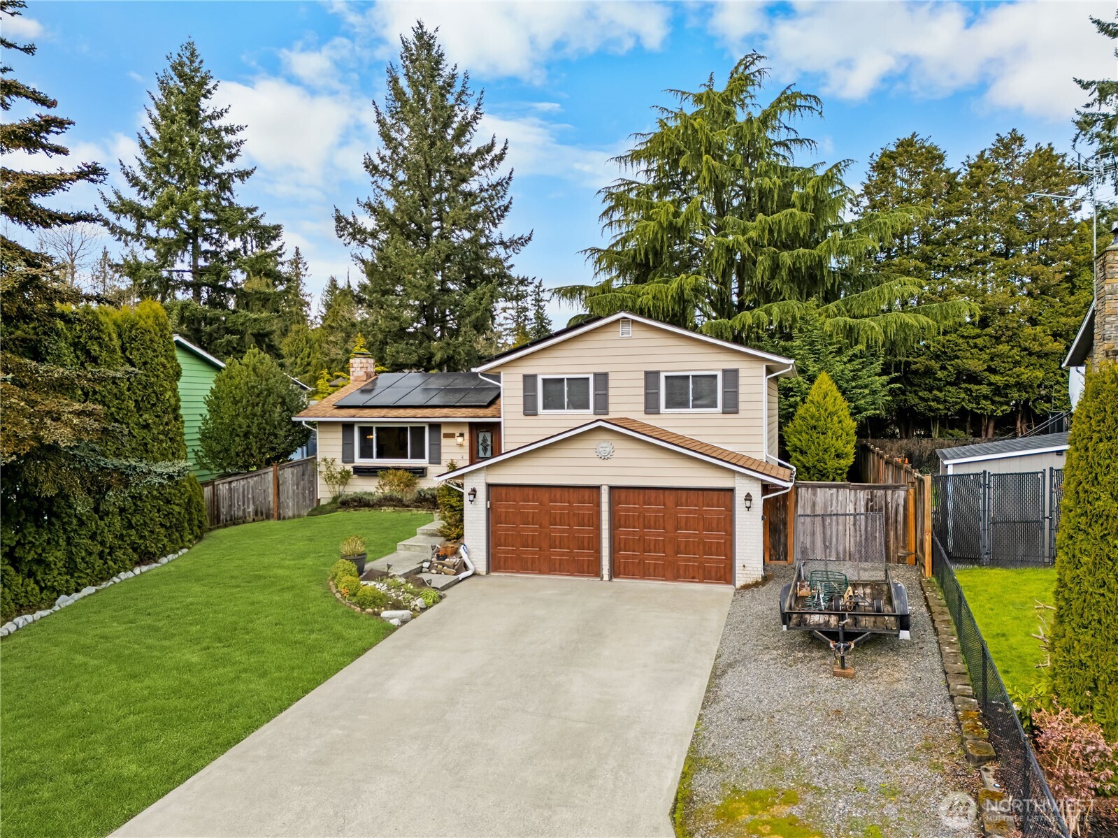 2325 172nd Place SE, Bothell, WA 98012-6514