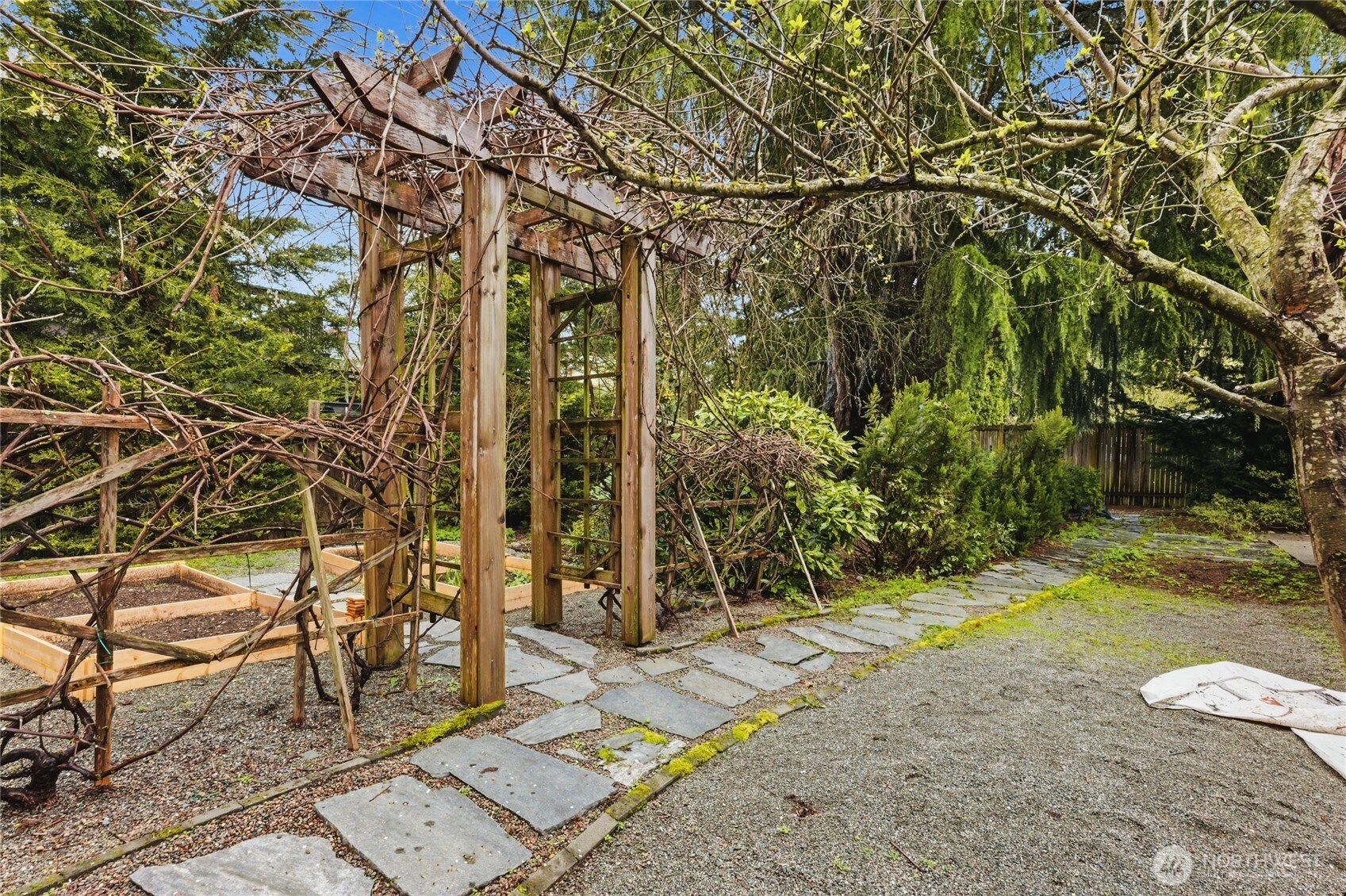 2325 172nd Place SE, Bothell, WA 98012-6514