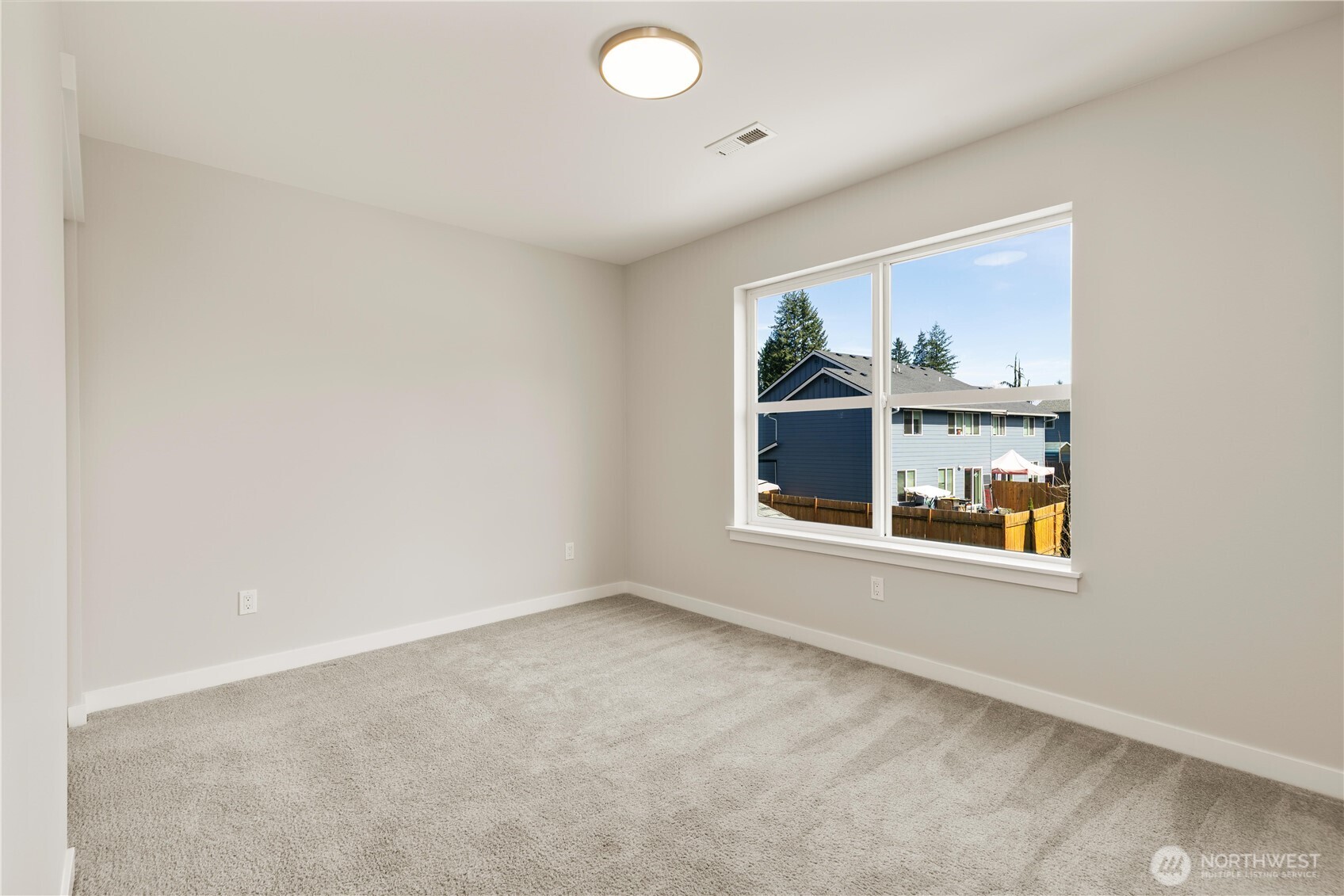 1120 131st Street SE #B, Everett, WA 98208