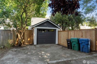 3221 36th Avenue S, Seattle, WA 98144-7005 - Photo 13