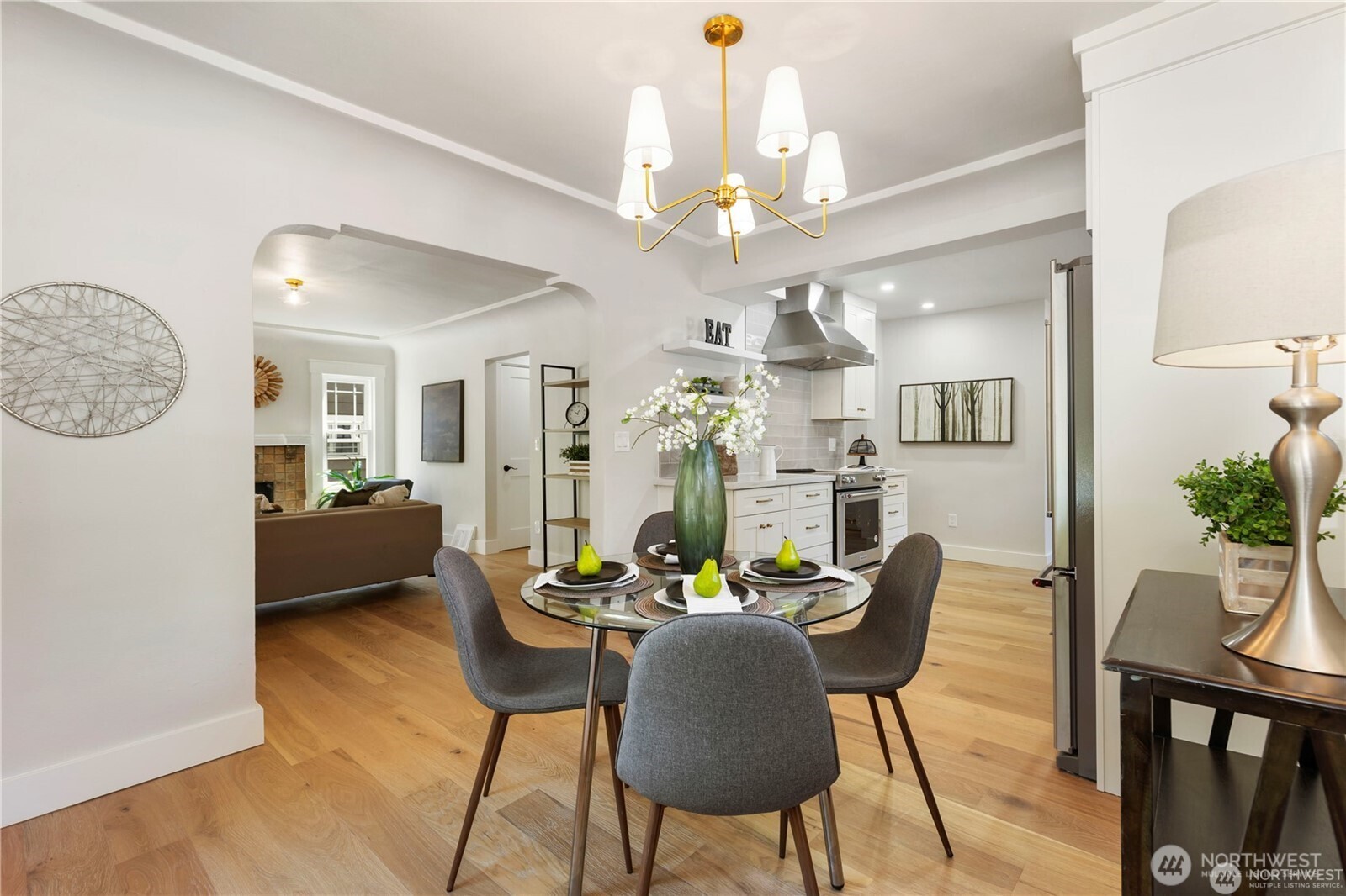 3221 36th Avenue S, Seattle, WA 98144-7005