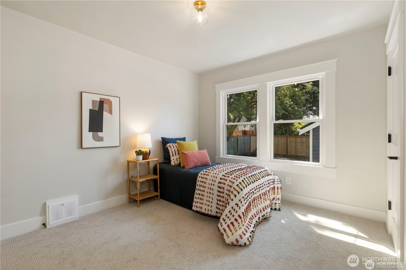 3221 36th Avenue S, Seattle, WA 98144-7005