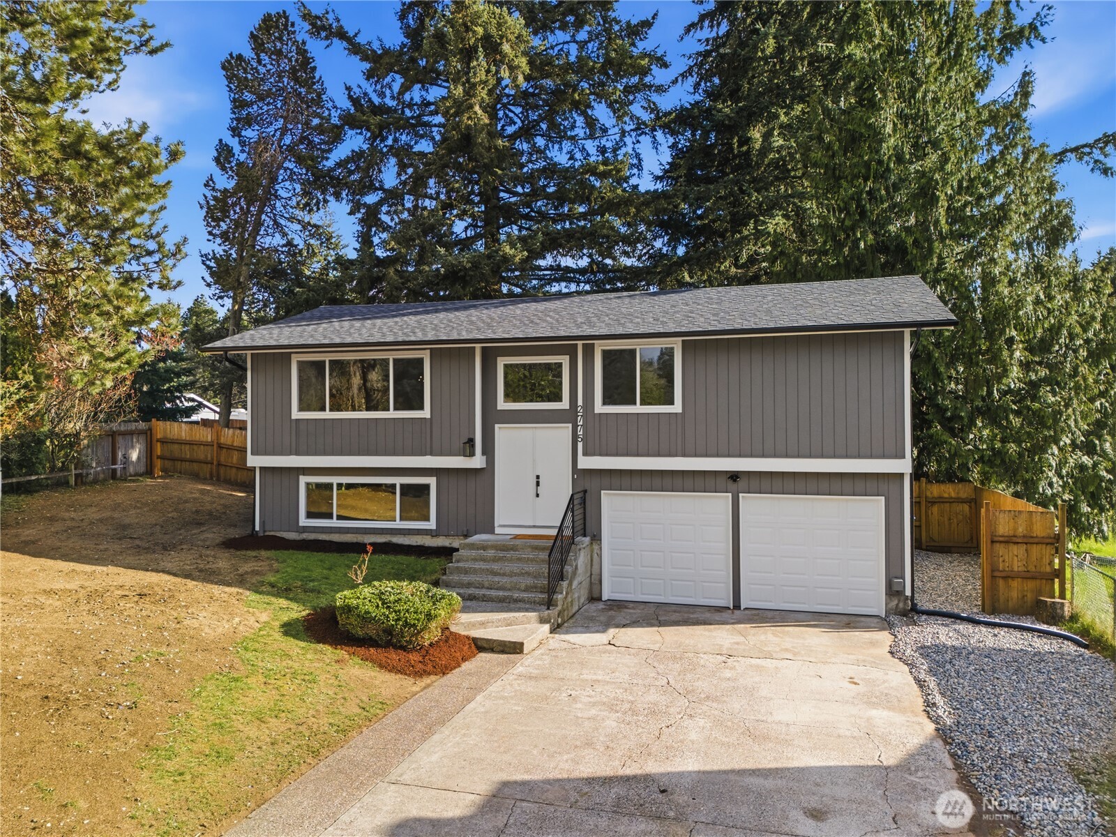 2775 SE Converse Circle , Port Orchard, WA 98366