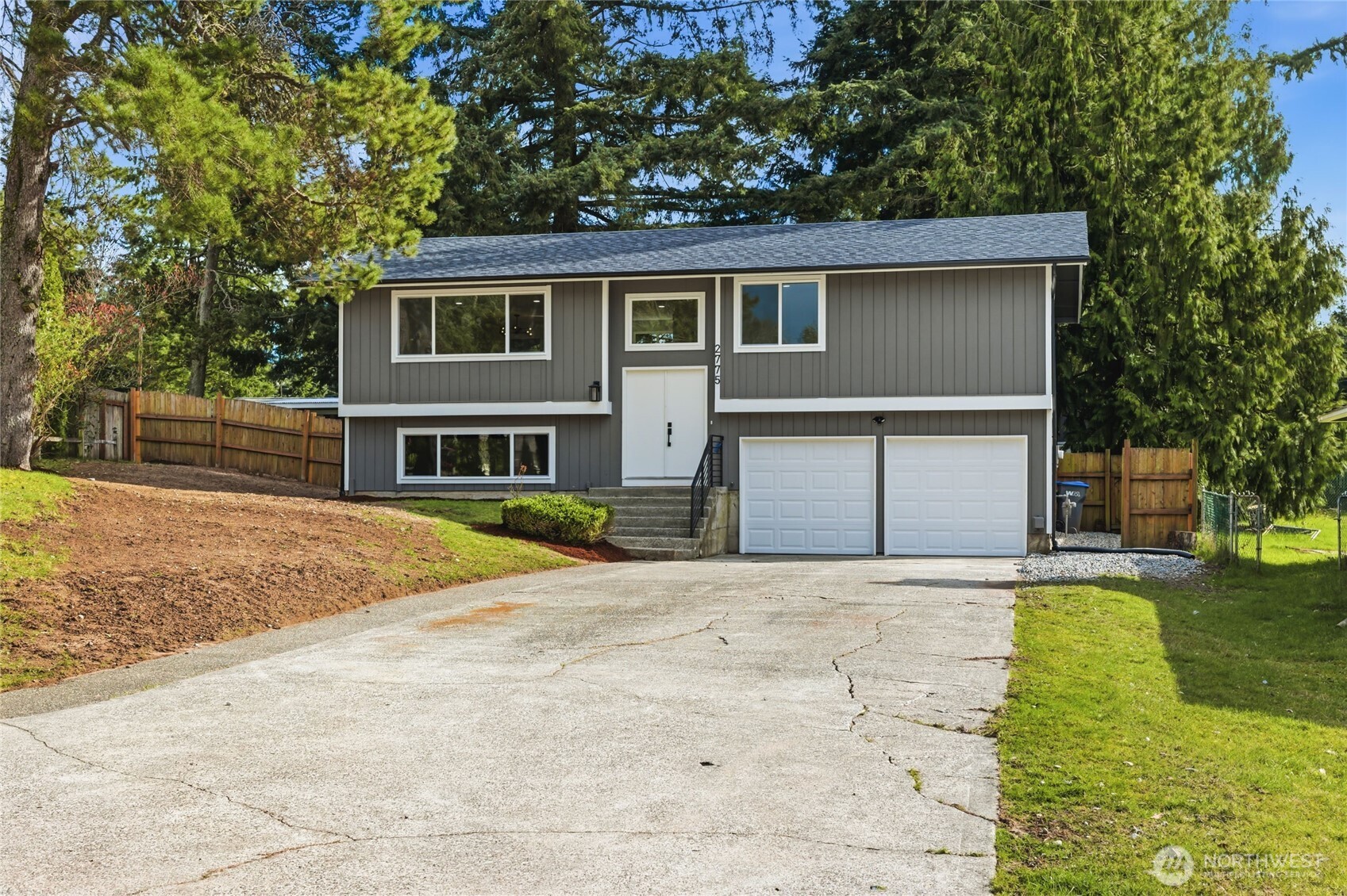 2775 SE Converse Circle , Port Orchard, WA 98366