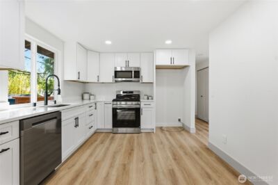 2775 SE Converse Circle , Port Orchard, WA 98366 - Photo 5