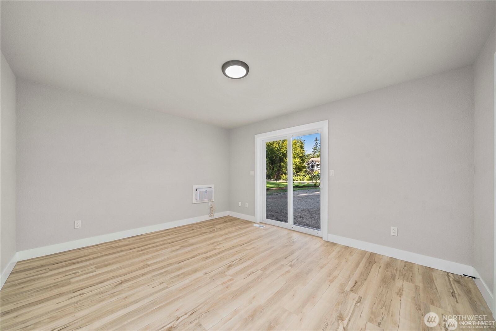 13820 72nd Avenue E , Puyallup, WA 98373