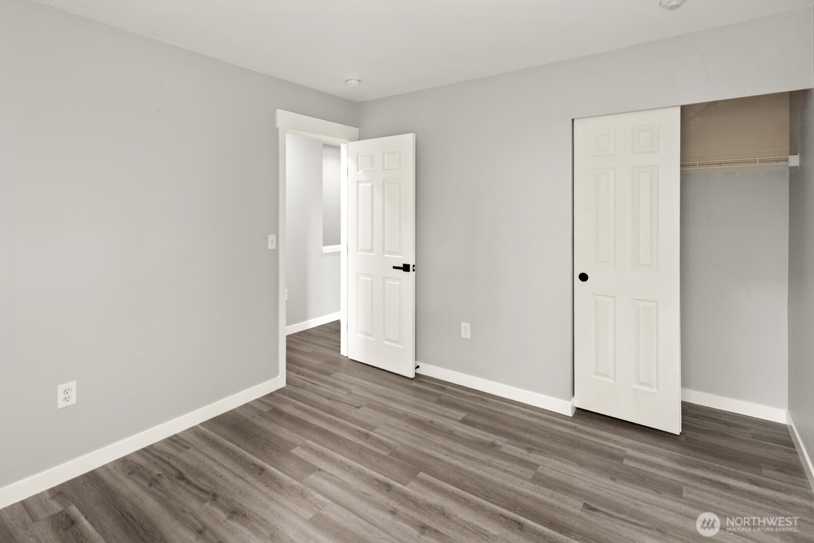 9610 179th Place NE #4, Redmond, WA 98052