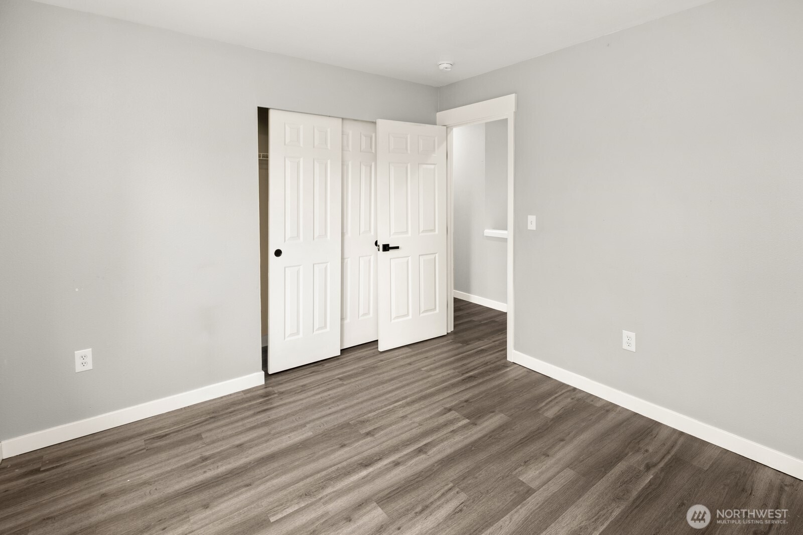 9610 179th Place NE #4, Redmond, WA 98052