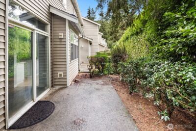 9610 179th Place NE #4, Redmond, WA 98052 - Photo 28