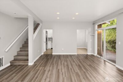 9610 179th Place NE #4, Redmond, WA 98052 - Photo 7