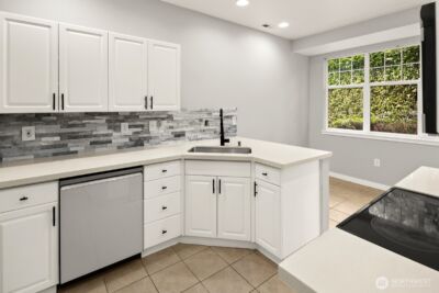 9610 179th Place NE #4, Redmond, WA 98052 - Photo 8