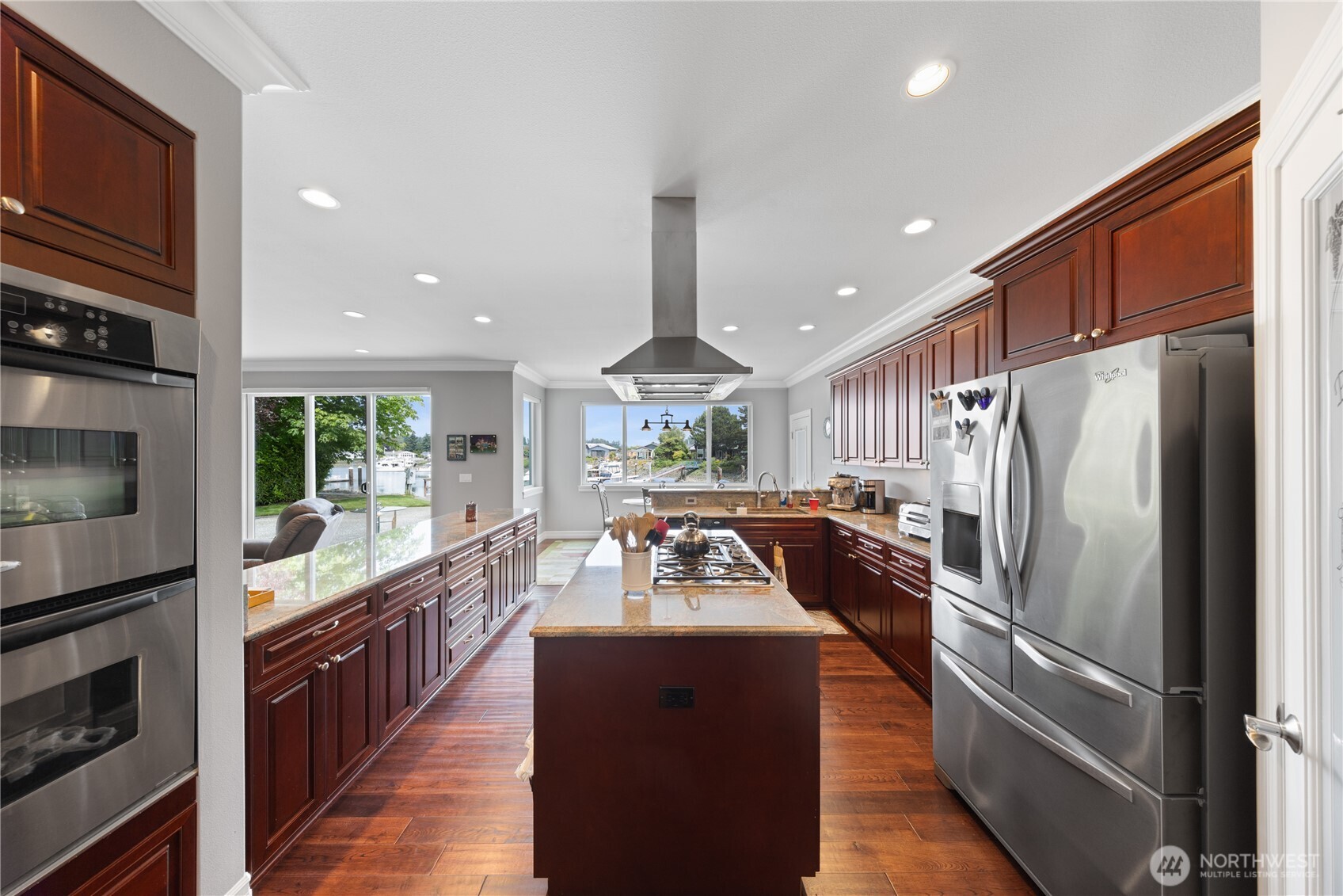 880 Shoshone Drive , La Conner, WA 98257