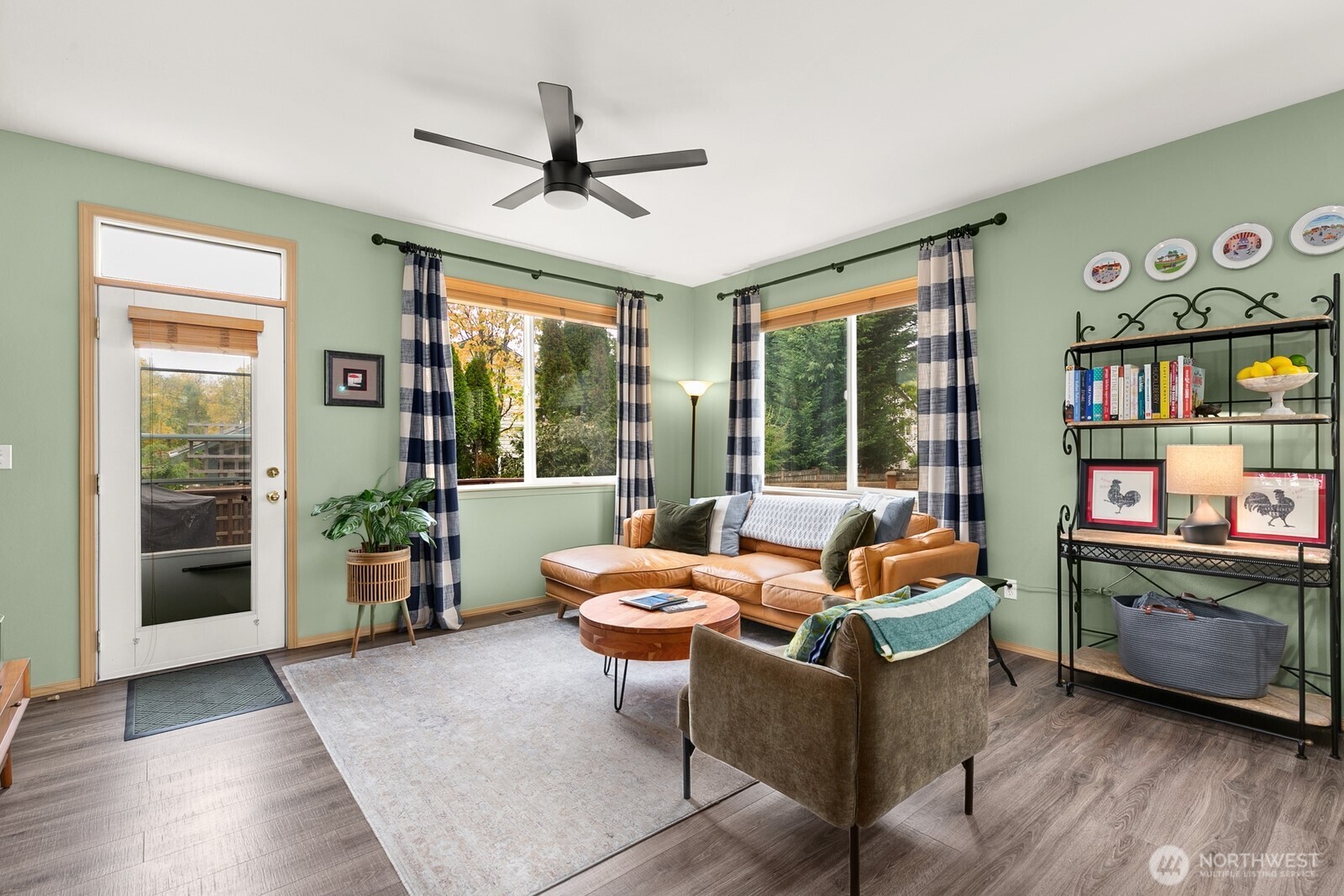 17928 15th Avenue W, Lynnwood, WA 98037
