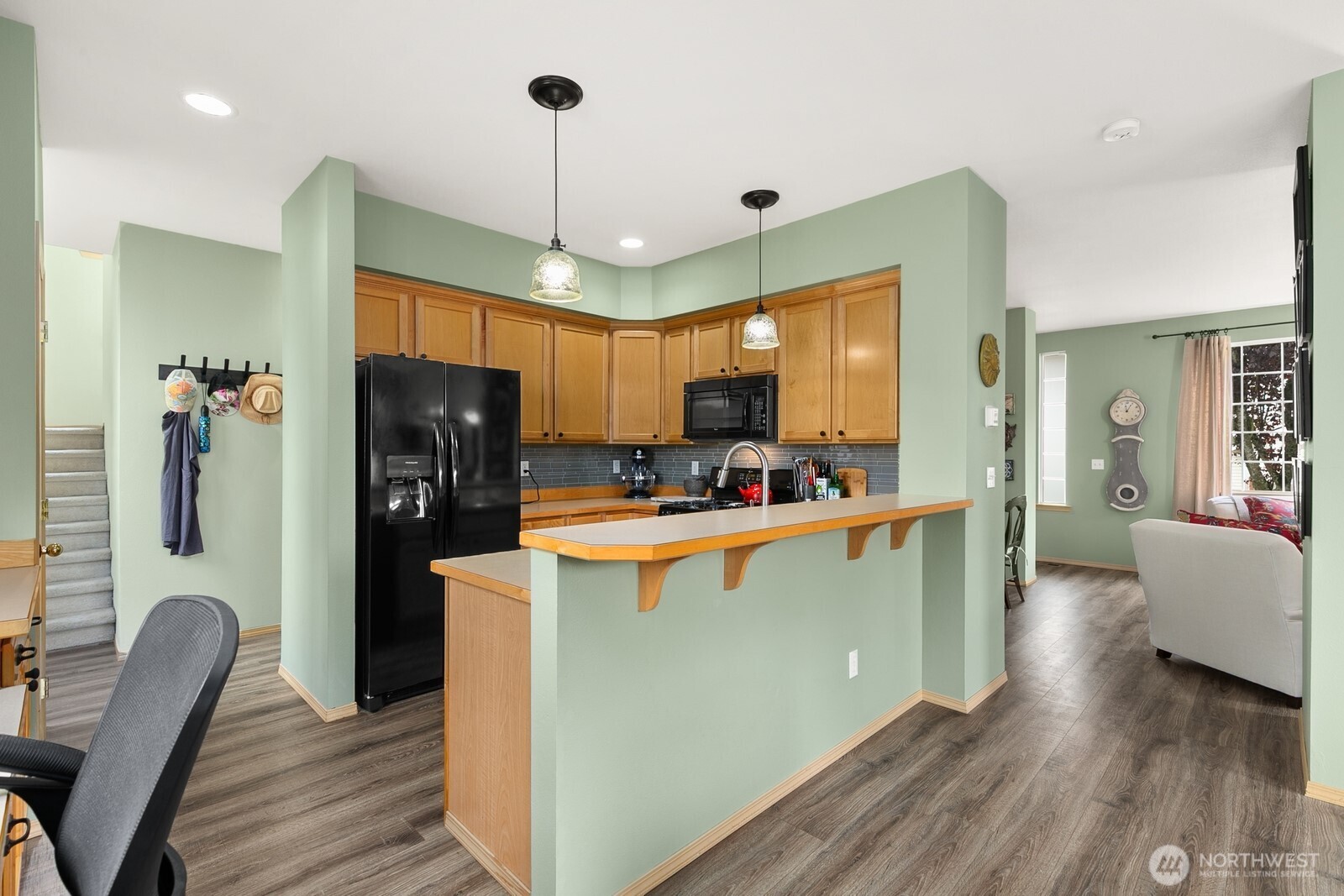 17928 15th Avenue W, Lynnwood, WA 98037