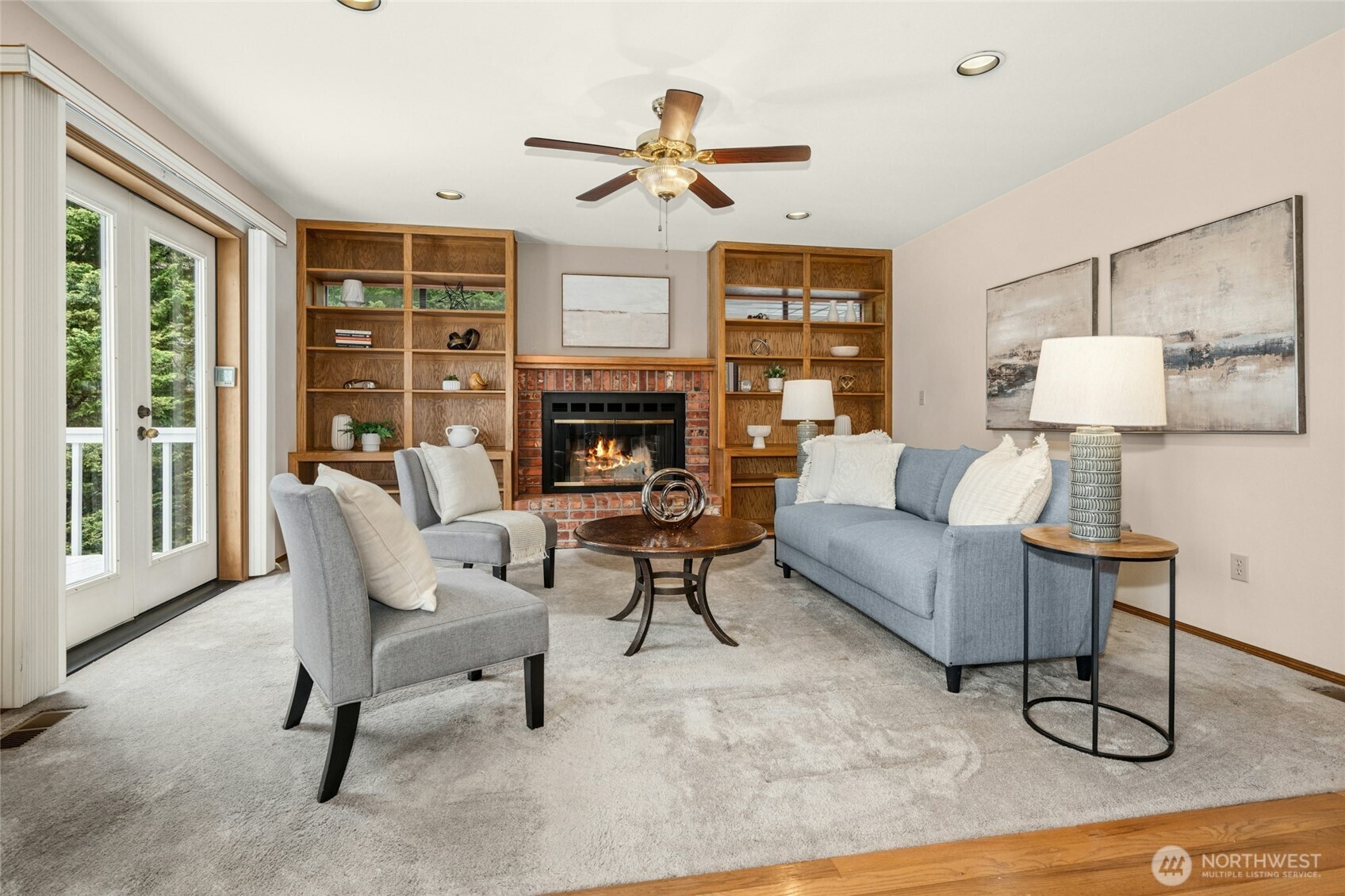 2420 Squak Mountain Loop SW, Issaquah, WA 98027