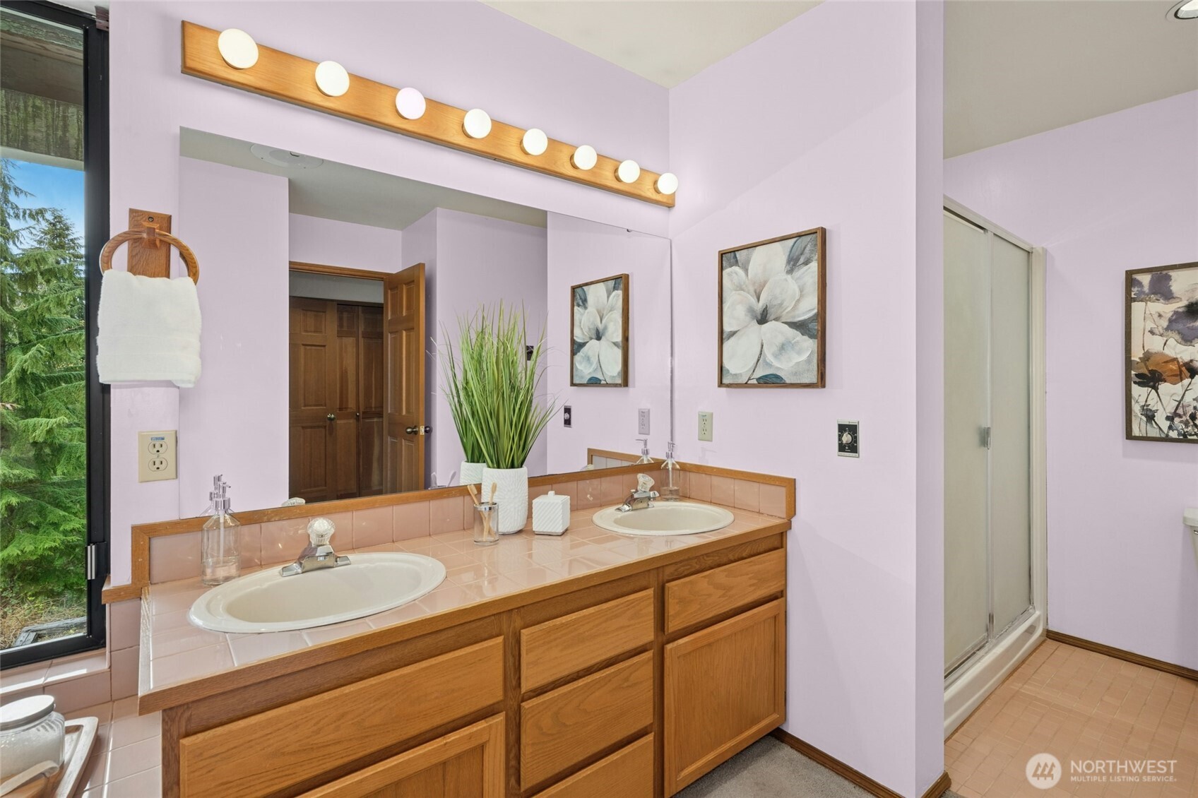 2420 Squak Mountain Loop SW, Issaquah, WA 98027