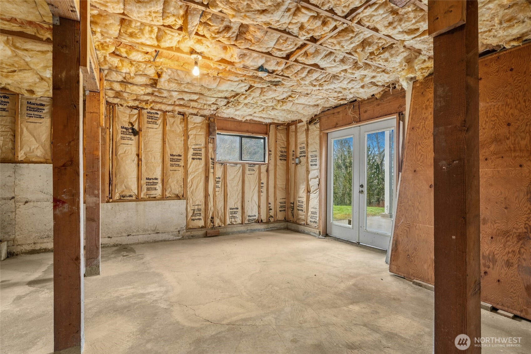 2420 Squak Mountain Loop SW, Issaquah, WA 98027