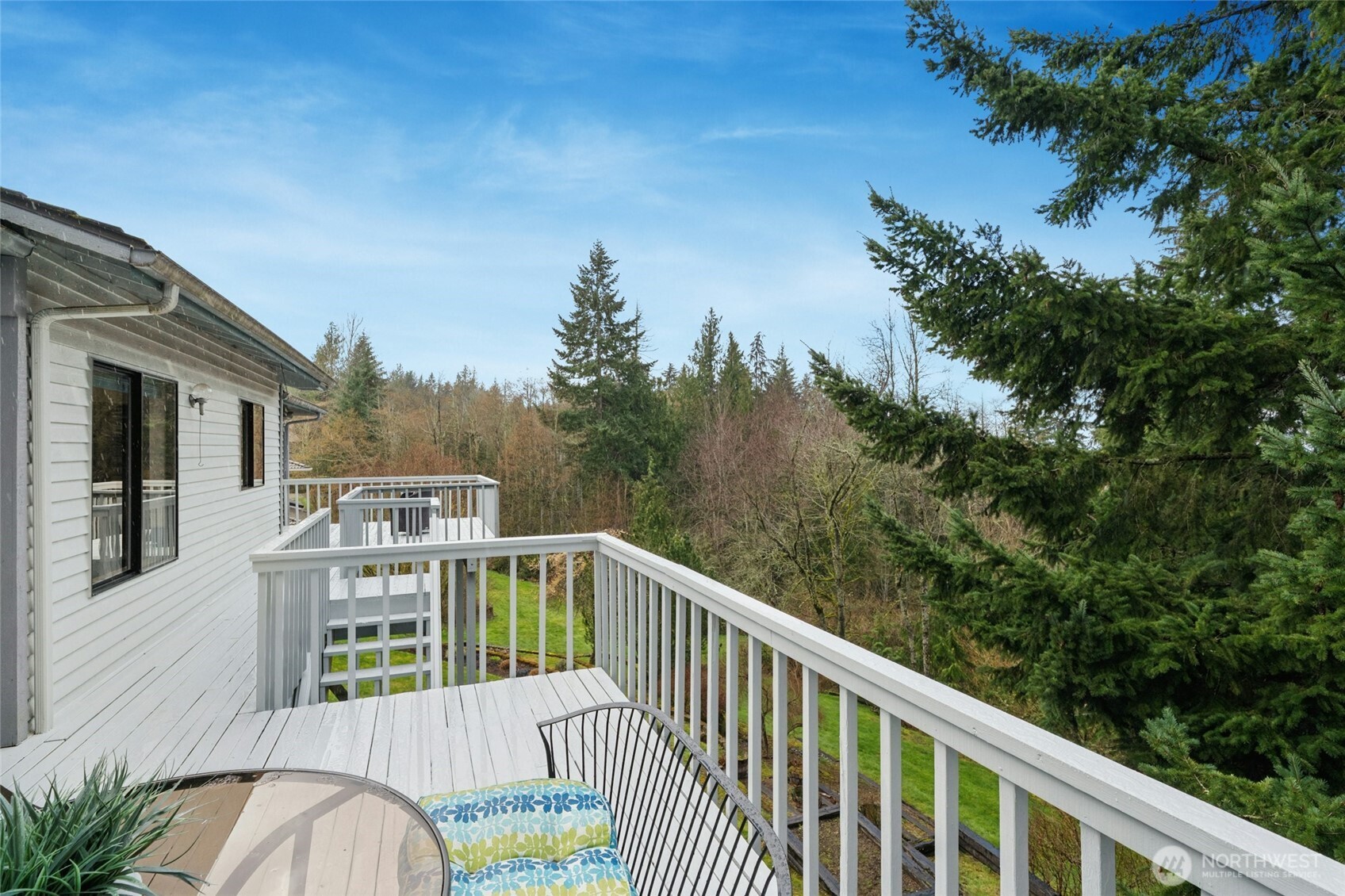 2420 Squak Mountain Loop SW, Issaquah, WA 98027