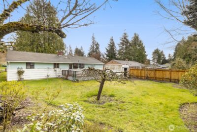 20401 25th Avenue NE, Shoreline, WA 98155