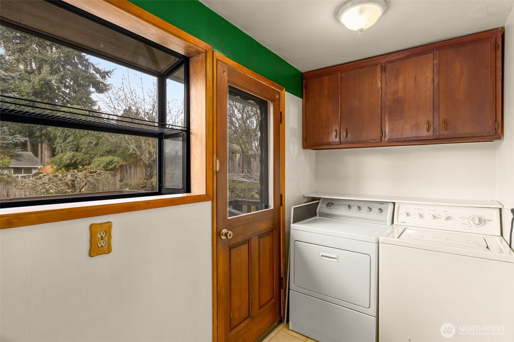 20401 25th Avenue NE, Shoreline, WA 98155