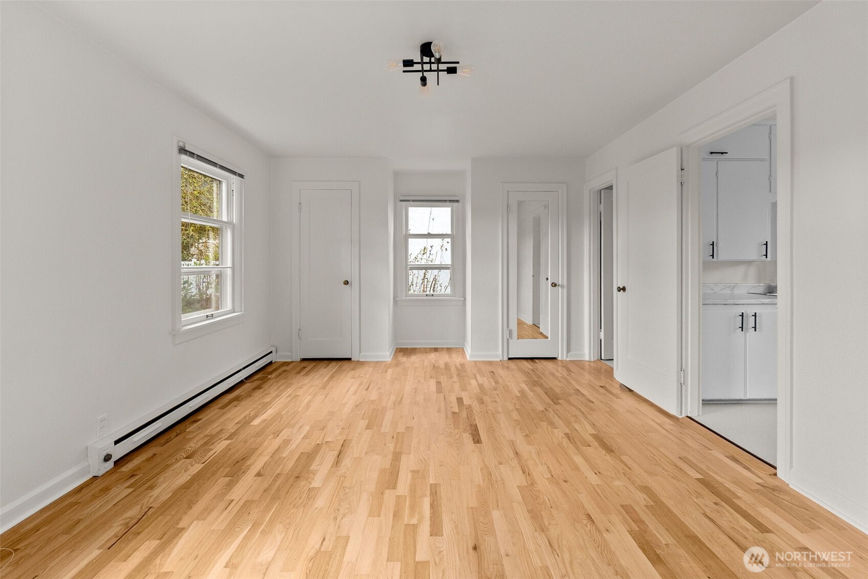 2009 Water Street SW, Olympia, WA 98501