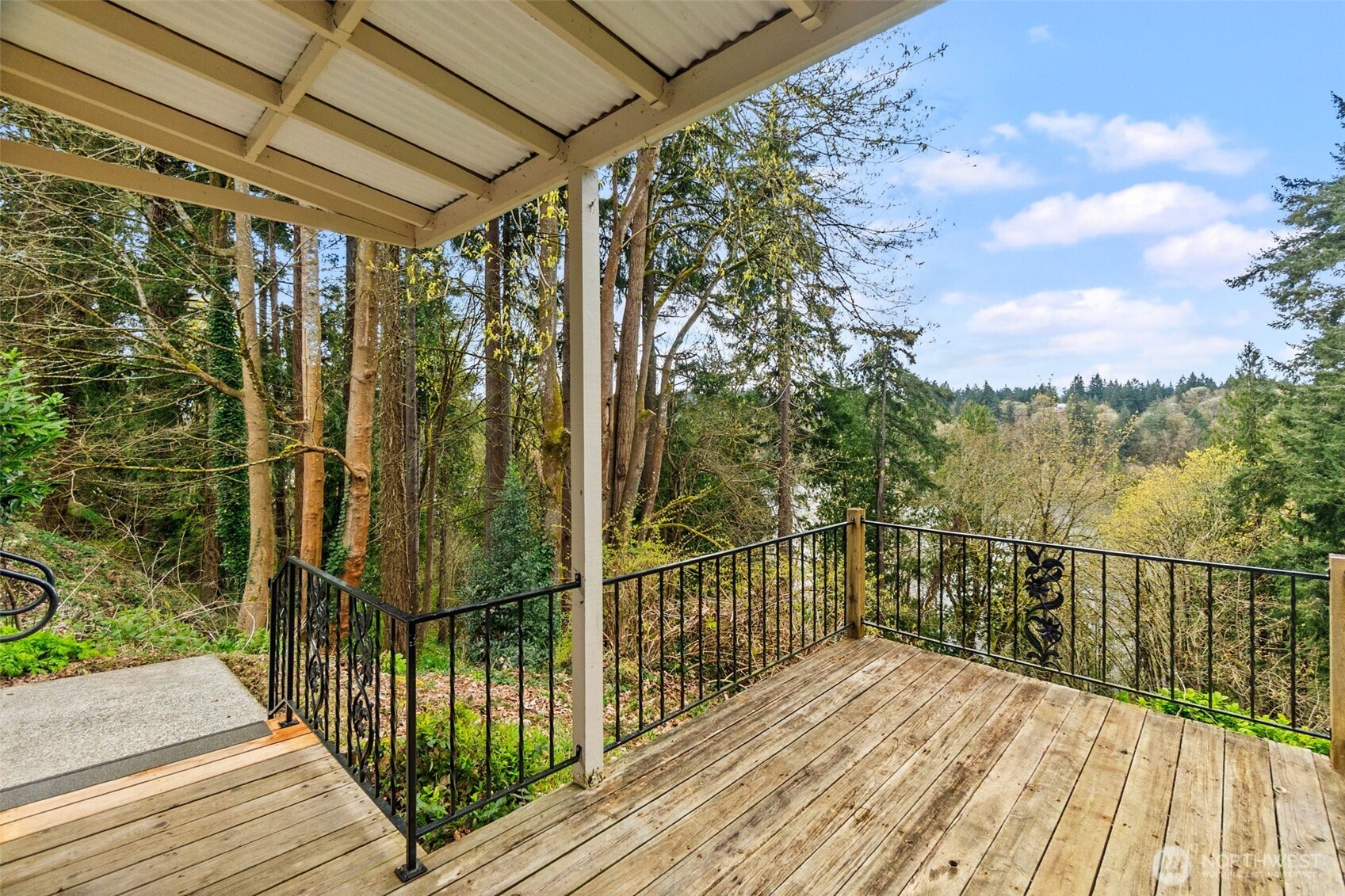 2009 Water Street SW, Olympia, WA 98501