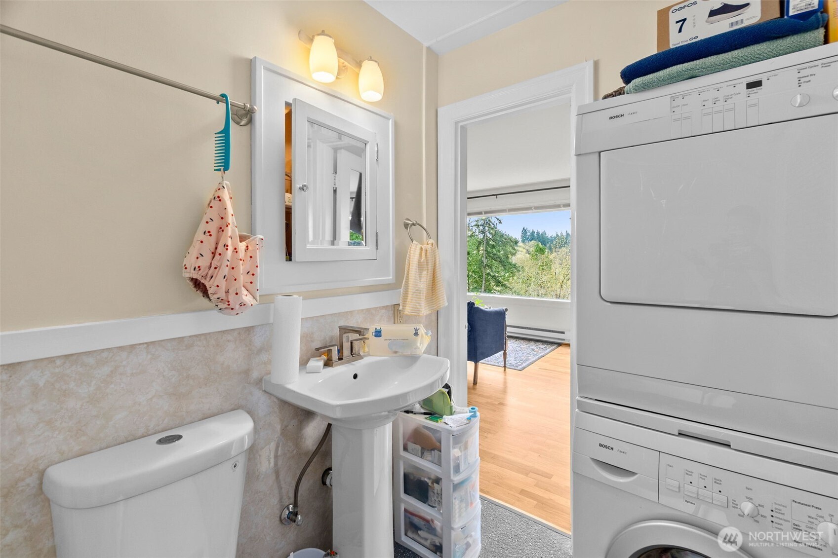 2009 Water Street SW, Olympia, WA 98501