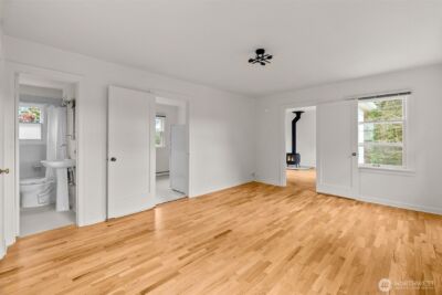 2009 Water Street SW, Olympia, WA 98501 - Photo 10