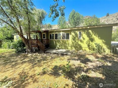 271 A Highway 20 , Tonasket, WA 98855