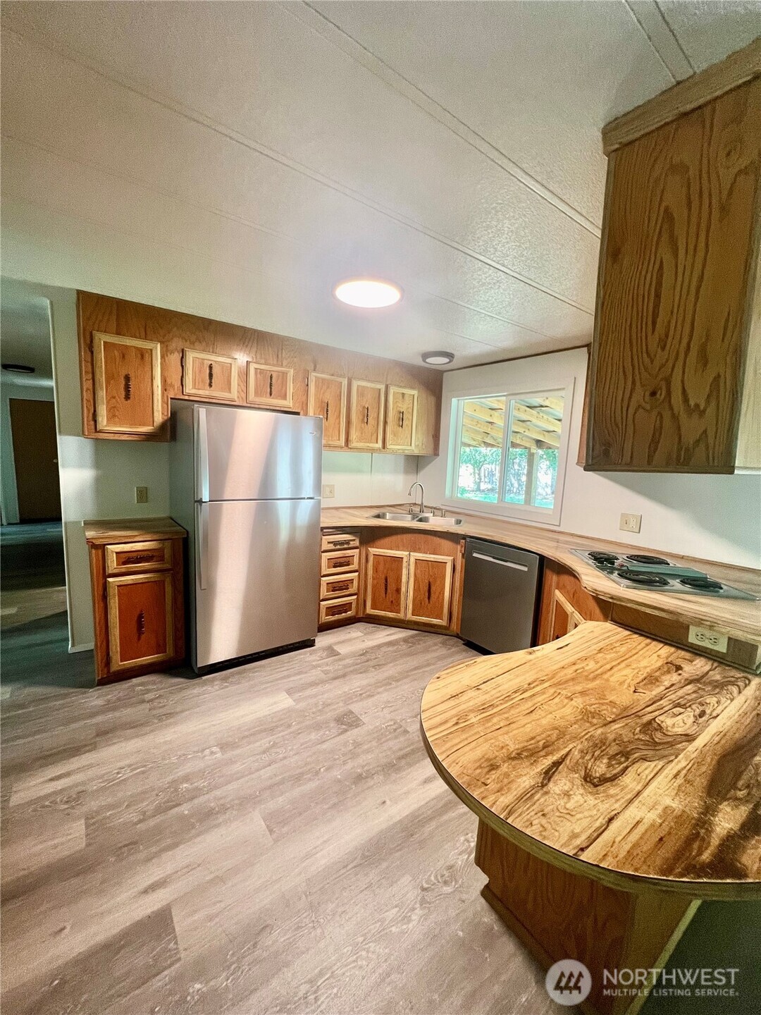 271 A Highway 20 , Tonasket, WA 98855