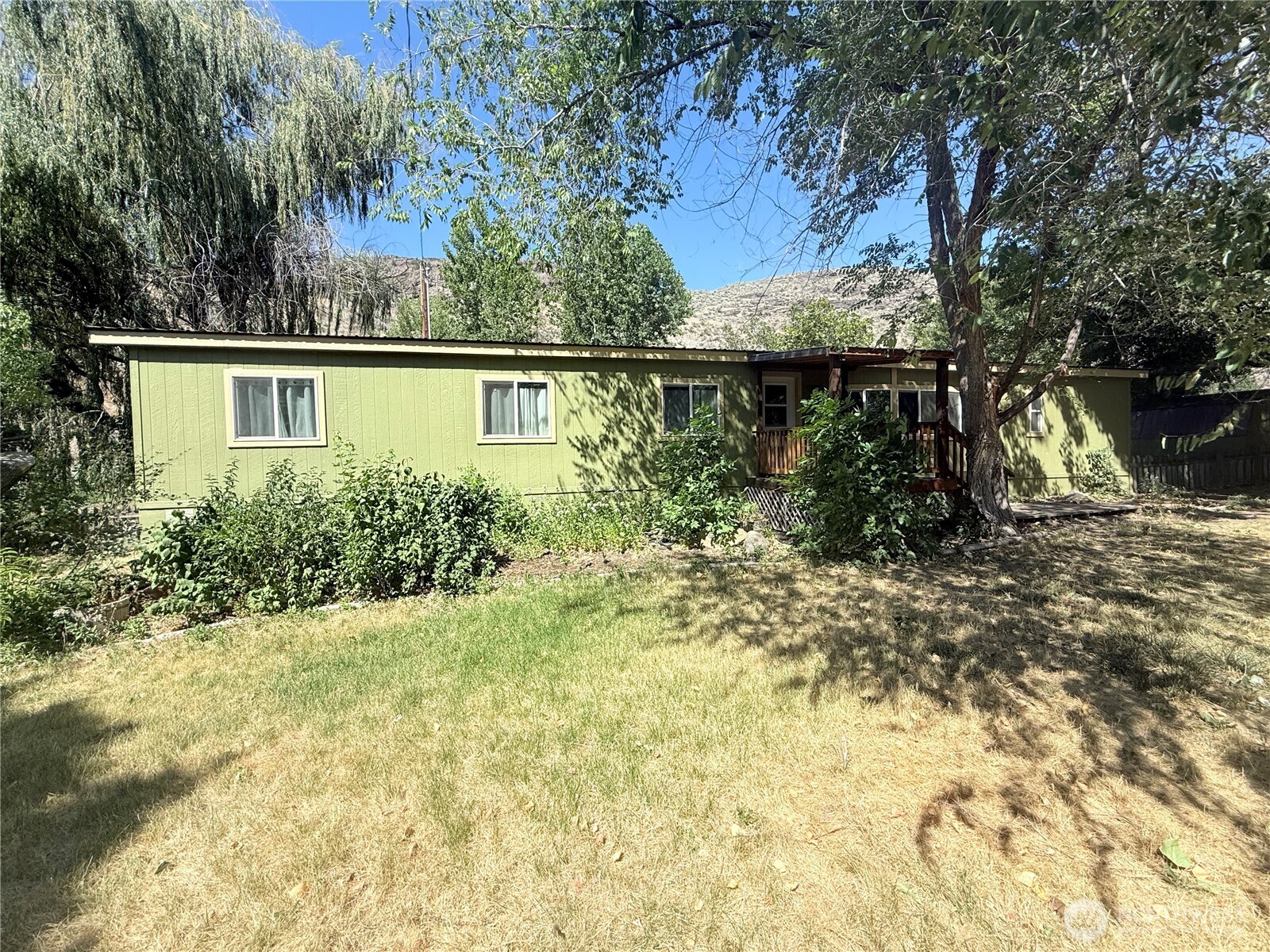 271 A Highway 20 , Tonasket, WA 98855
