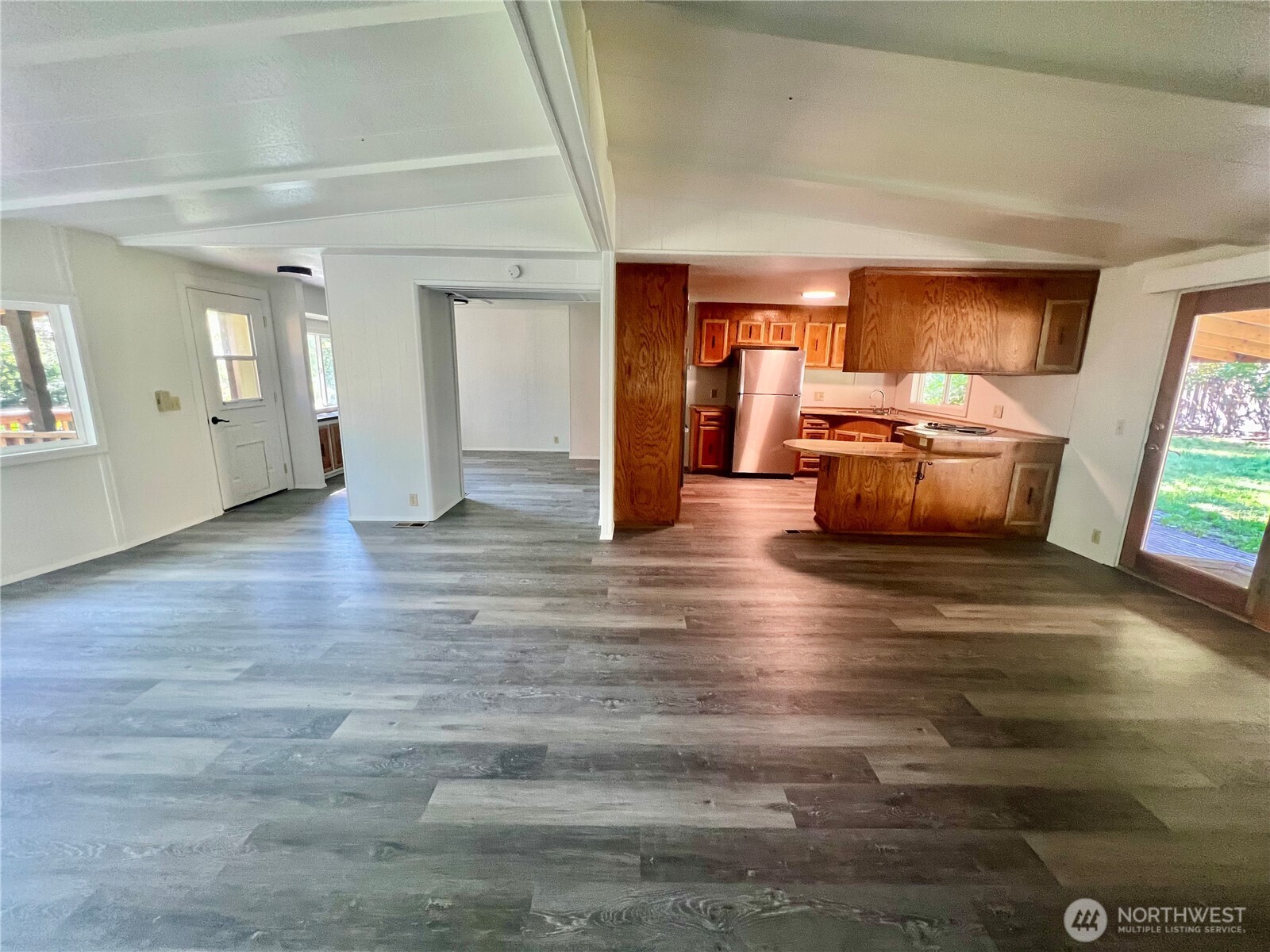 271 A Highway 20 , Tonasket, WA 98855