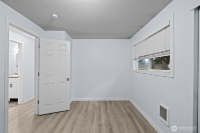 15001 11th Avenue E, Tacoma, WA 98445 - Photo 19