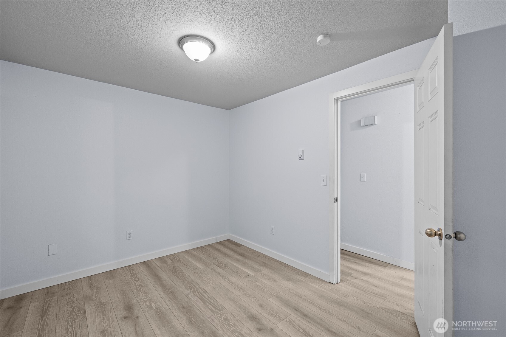 15001 11th Avenue E, Tacoma, WA 98445