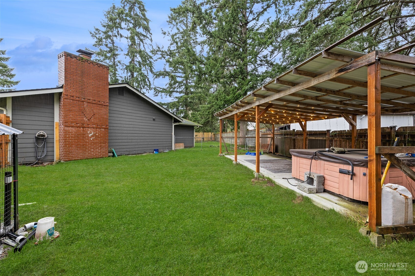 15001 11th Avenue E, Tacoma, WA 98445