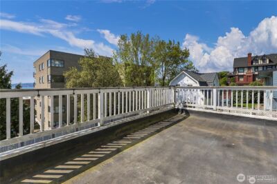 215 W Kinnear Place , Seattle, WA 98119-3730 - Photo 6