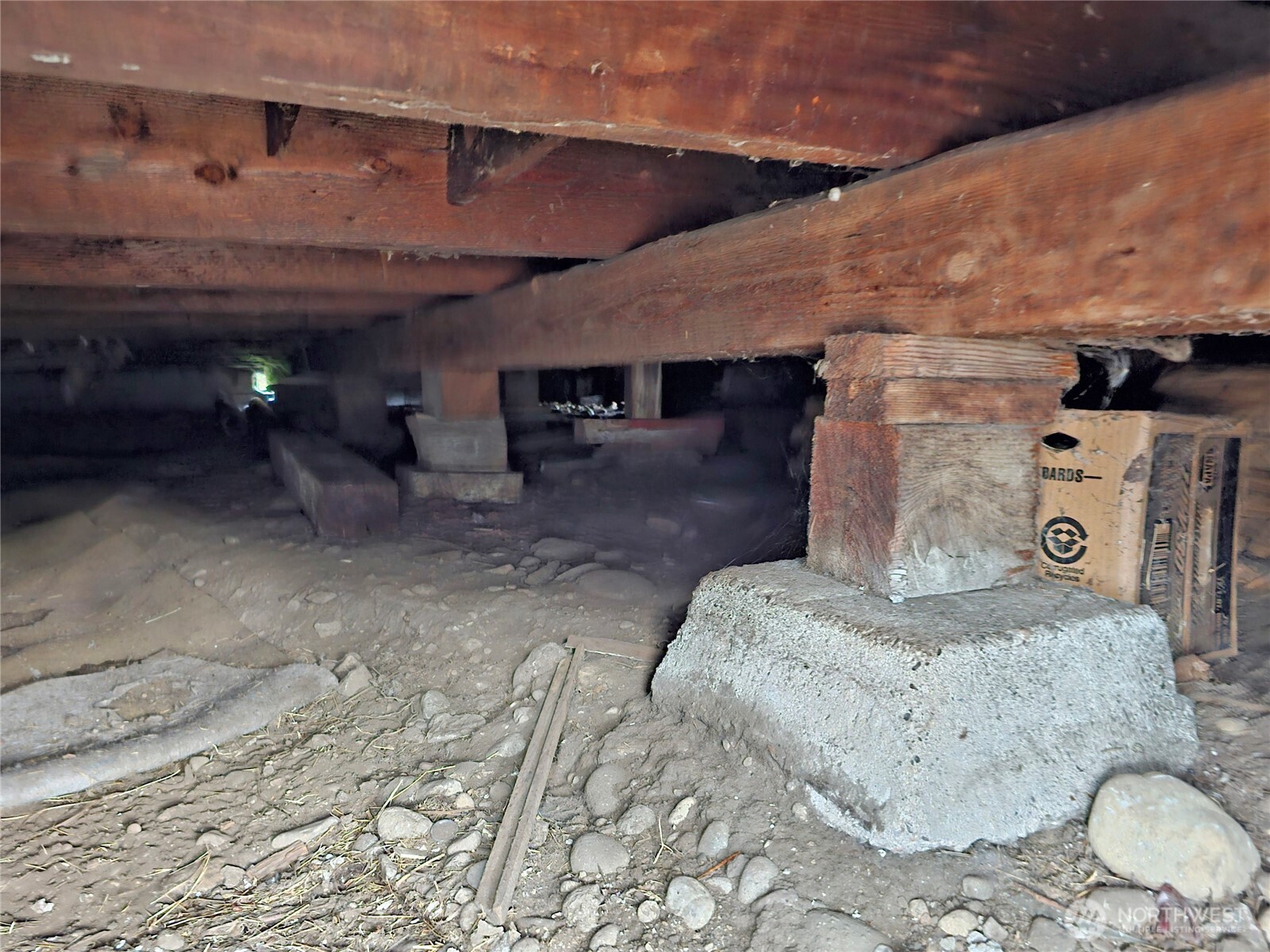 120 S Park , Oakville, WA 98568