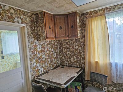 120 S Park , Oakville, WA 98568 - Photo 7