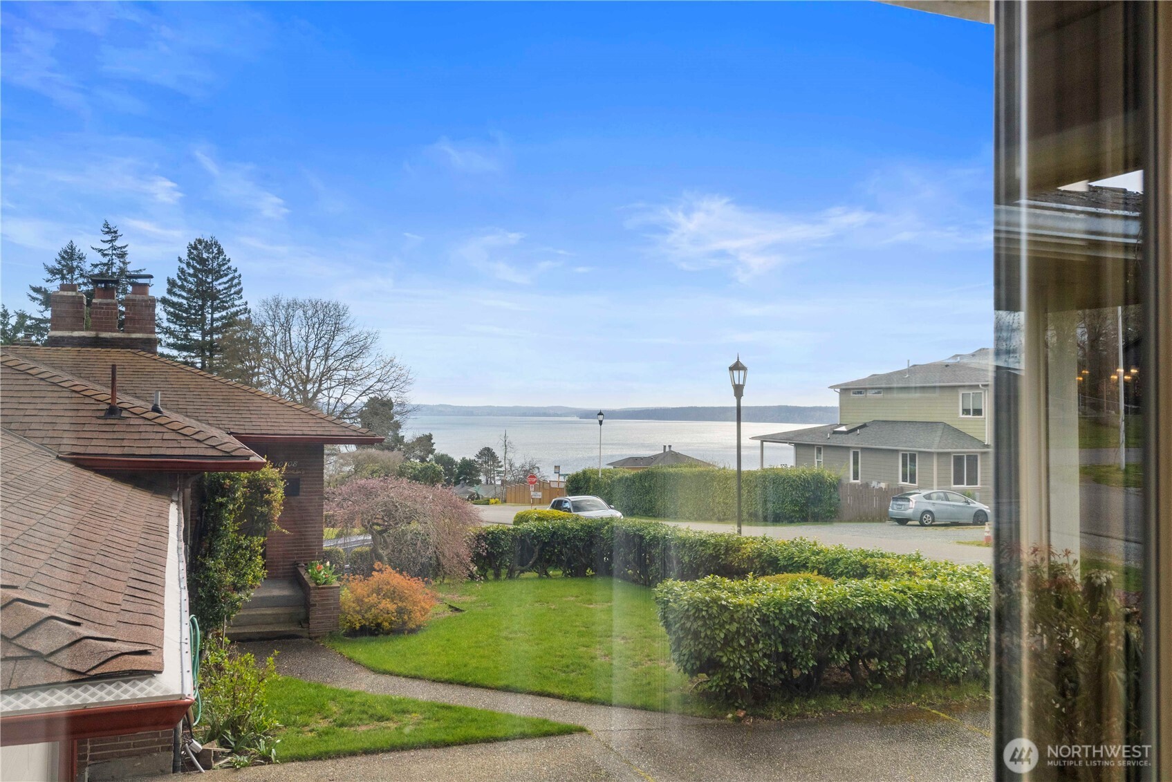 10702 39th Avenue SW, Seattle, WA 98146