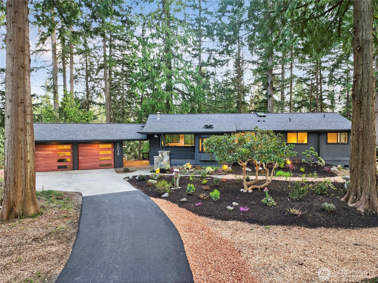 22016 Vine Road , Brier, WA 98036