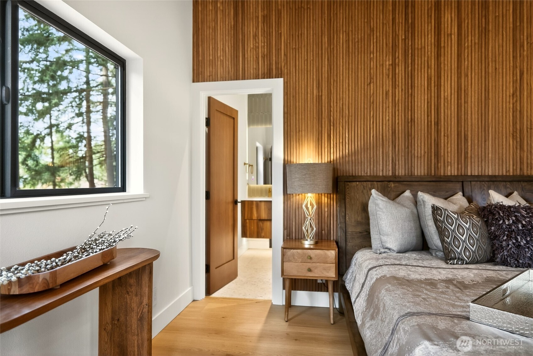 22016 Vine Road , Brier, WA 98036