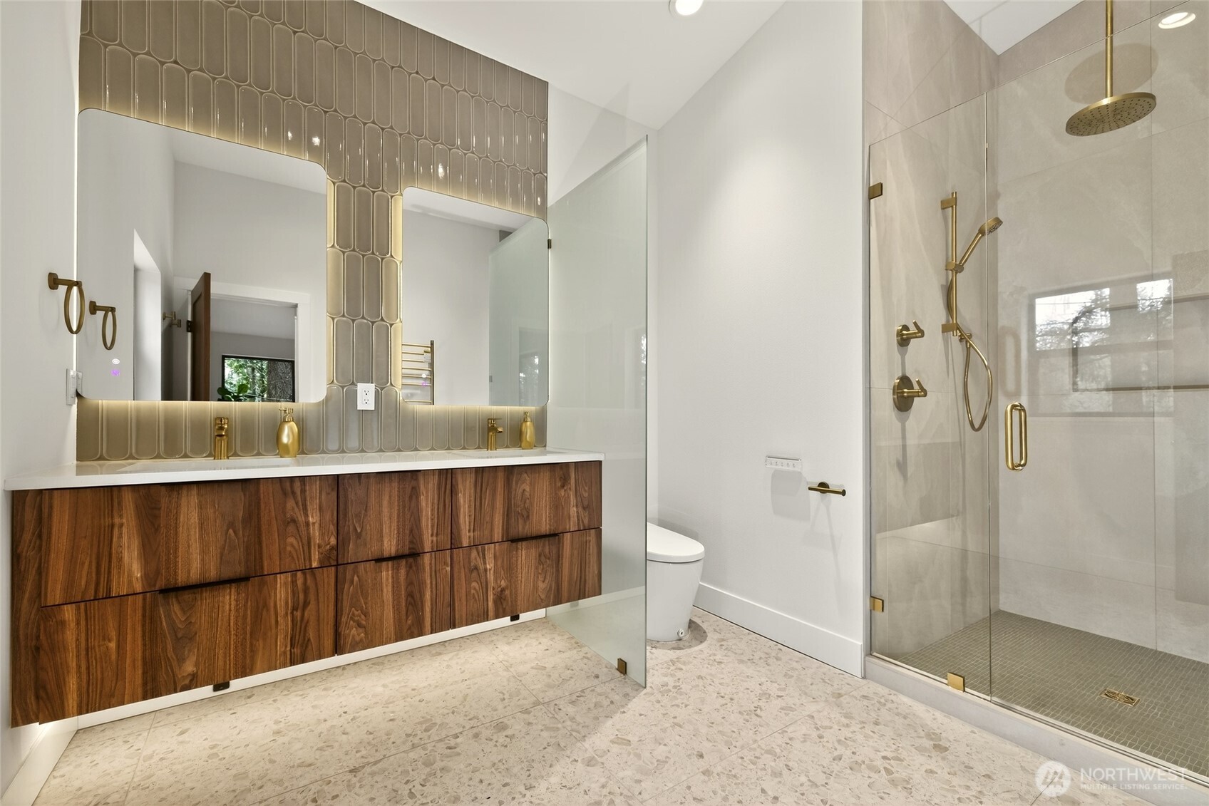 22016 Vine Road , Brier, WA 98036