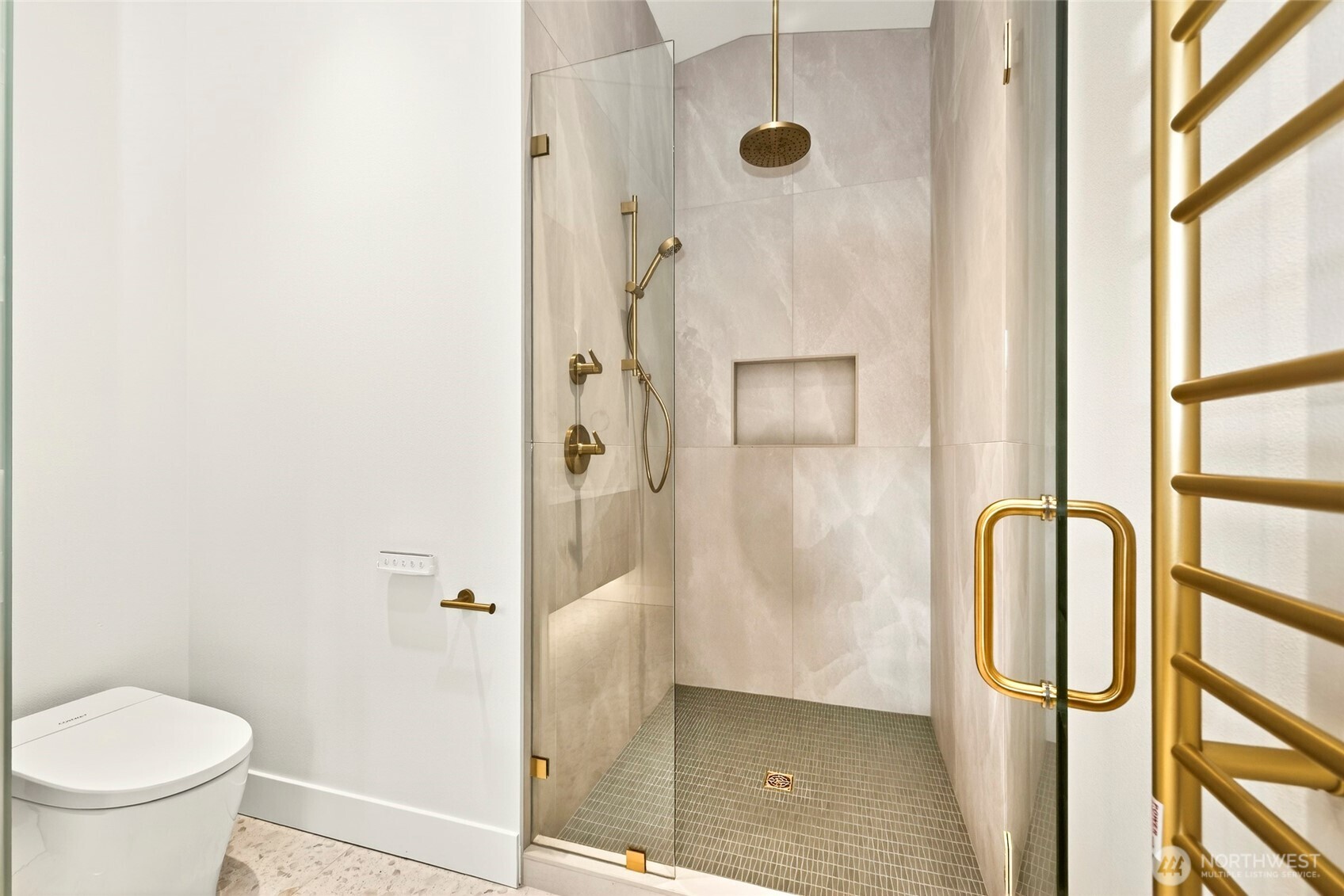 22016 Vine Road , Brier, WA 98036