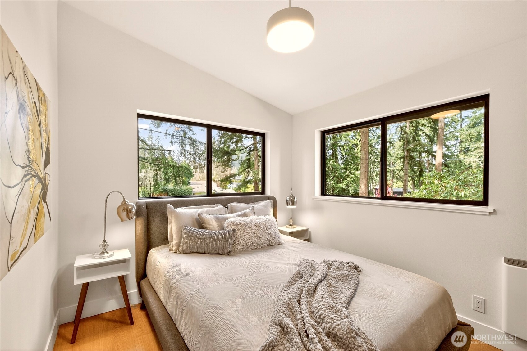 22016 Vine Road , Brier, WA 98036